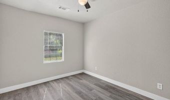 422 London St, Alma, AR 72921