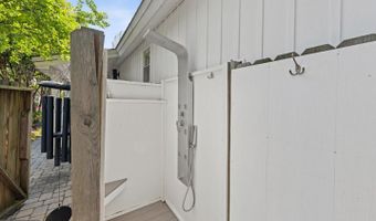 21170 1ST St, Dewey Beach, DE 19971