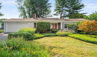 26 Monica Dr, Cumberland, RI 02864