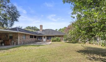 1369 Crescent Dr, Baton Rouge, LA 70806