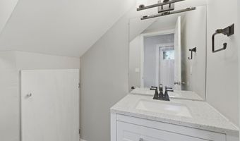 305 W 7Th St, Auburn, IN 46706