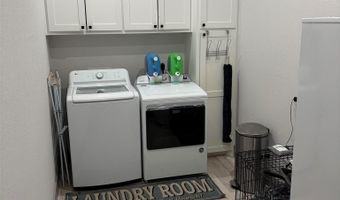 410 S Wickham St, Alvord, TX 76225