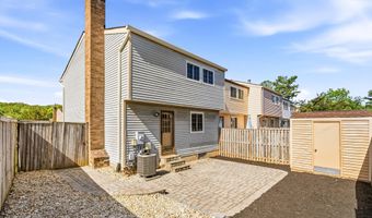 4600 BRENTLEIGH Ct, Annandale, VA 22003