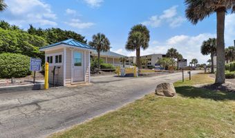 1904 E Fort Macon Rd 355, Atlantic Beach, NC 28512