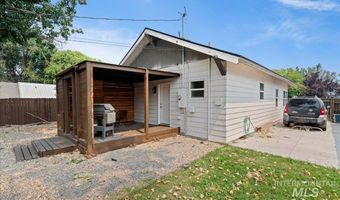 820 E Elgin St, Caldwell, ID 83605