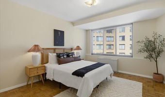 4740 CONNECTICUT Ave NW, Washington, DC 20008