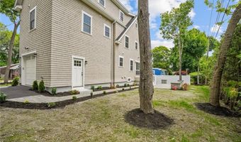 5 Lillis Ave, Barrington, RI 02806