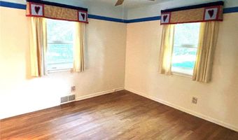 1961 Killian Rd, Akron, OH 44312