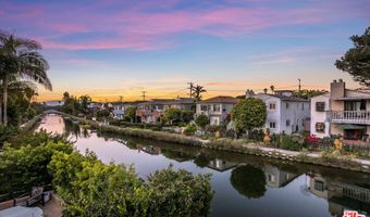 3001 Grand Canal, Venice, CA 90291