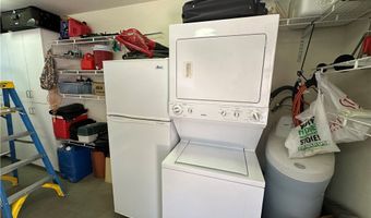 11555 Wedgewood Dr, Apple Valley, CA 92308