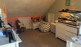 321 Laten Knight Rd, Cranston, RI 02921