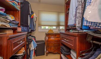 38 Holly Dr, Parlin, NJ 08859