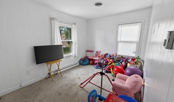 1 E MILBY St, Harrington, DE 19952