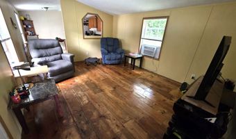 32 Plain St, Barre, VT 05641