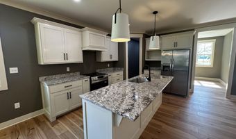 1322 S Broad St, Albertville, AL 35950