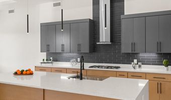 5849 VALLEY PALM Dr, El Paso, TX 79932