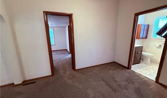 924 Kearney St, Atchison, KS 66002