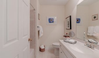 105 Congressional Dr, Cape May Court House, NJ 08210