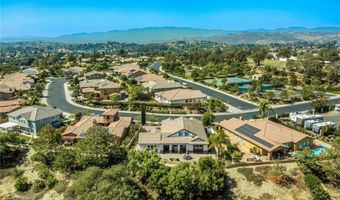 1961 James Gaynor St, Fallbrook, CA 92028