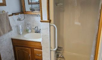 14960 Elmside St NE, Alliance, OH 44601