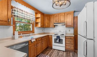 500 W SUNSET Ave, Appleton, WI 54911