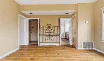 878-880 BROADWAY, Bayonne, NJ 07002