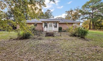 820 Memorial Dr, Braxton, MS 39044