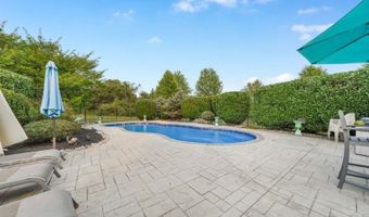 8 Hemingway Dr, Alexandria Twp., NJ 08848