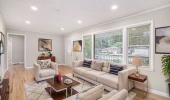 2549 Fontaine, Decatur, GA 30032