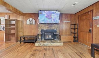 613 Robbinsville Rd, Andrews, NC 28901