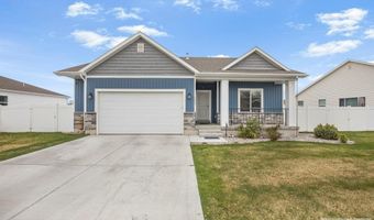 408 N Curlew Dr, Ammon, ID 83406