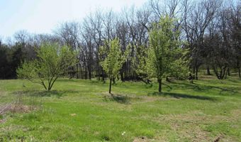 1901 N 600 Rd, Baldwin City, KS 66006