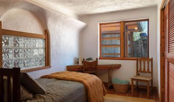 10 A Las Animas, Arroyo Seco, NM 87514