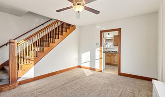 907 8th St SE, Austin, MN 55912