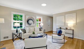 7107 COVENTRY Rd, Alexandria, VA 22306