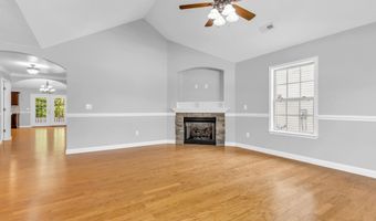 286 Bridgeport Rd, Boiling Springs, SC 29316