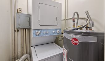 1031 Ala Napunani St 1002, Honolulu, HI 96818
