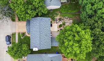 1457 Greenfield Crossing Ct, Ballwin, MO 63021