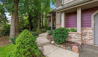 12068 Gantry Ln, Apple Valley, MN 55124