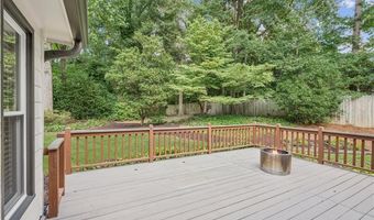 1102 Pine Grove Dr, Alpharetta, GA 30009