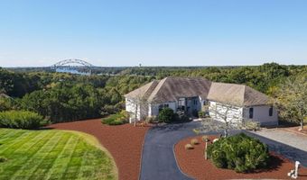 4 Mainstay Ln, Bourne, MA 02532