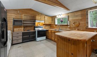 1155 Outback Trl, Alberton, MT 59820