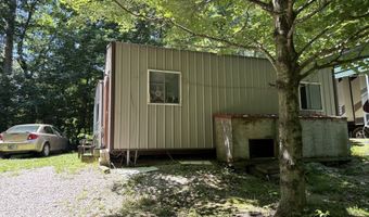 9713 E Birch Rd, Bloomfield, IN 47424