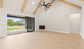 125 Oak Meadow Ln, Weatherford, TX 76085