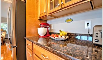 172 Merrill Rd, Campton, NH 03223