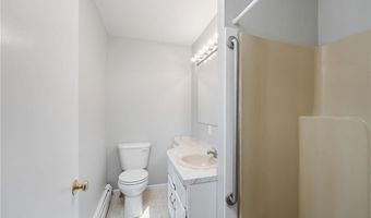 34 Winsor Ave, Johnston, RI 02919