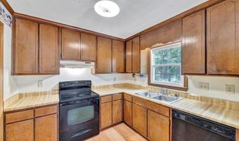 1129 Santa Fe Trl, Macon, GA 31220
