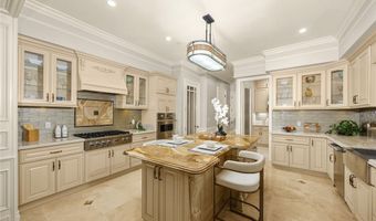 1740 N Santa Anita Ave, Arcadia, CA 91006