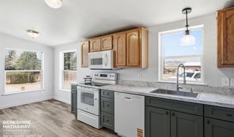 2707 E Ave, Cody, WY 82414