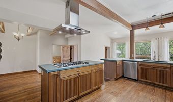 703 W Sul Ross, Alpine, TX 79830